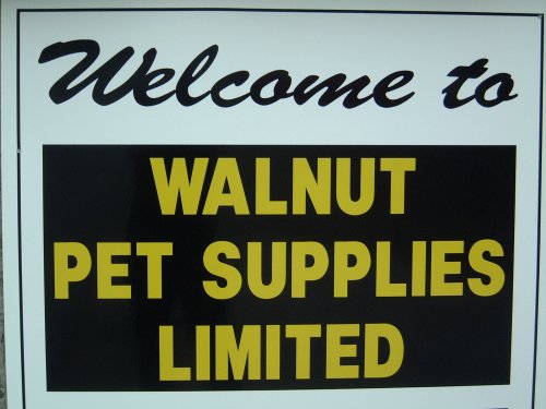WALNUT PET SUPPLIES MILTON KEYNES